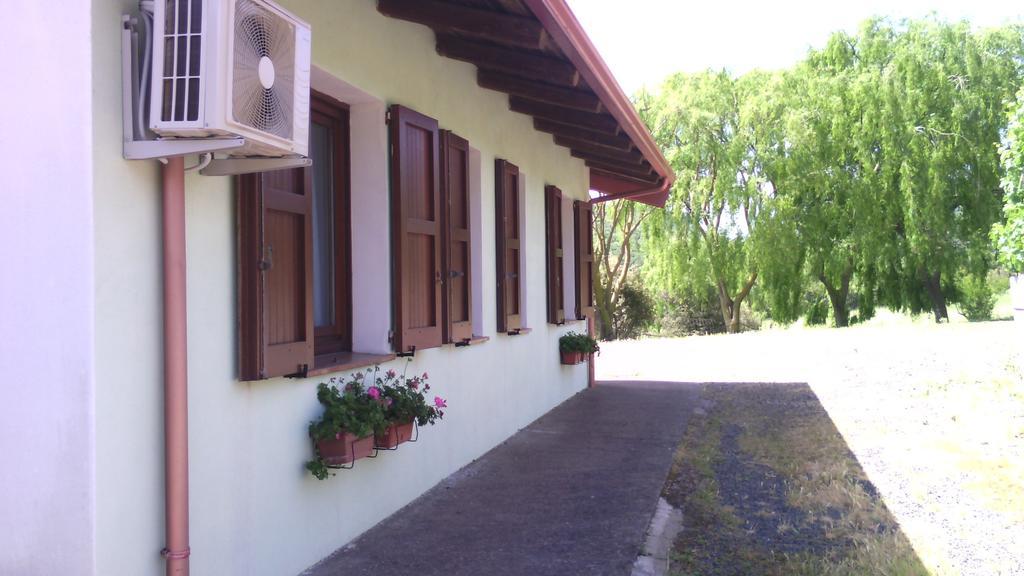 Agriturismo Cugumia Thiesi Exteriér fotografie